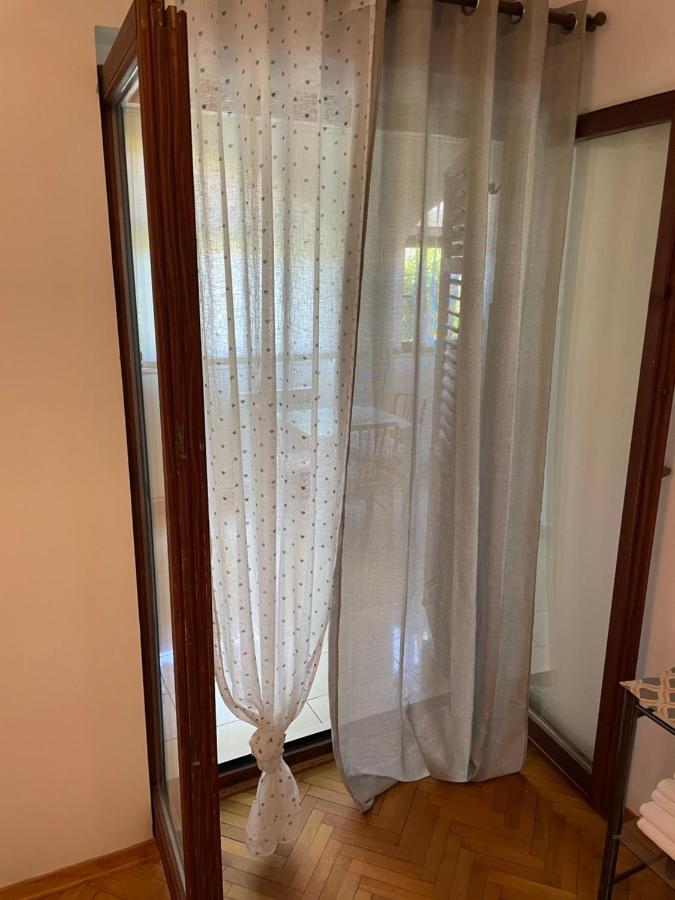 Gorana Studio Apartment Jelsa  Extérieur photo